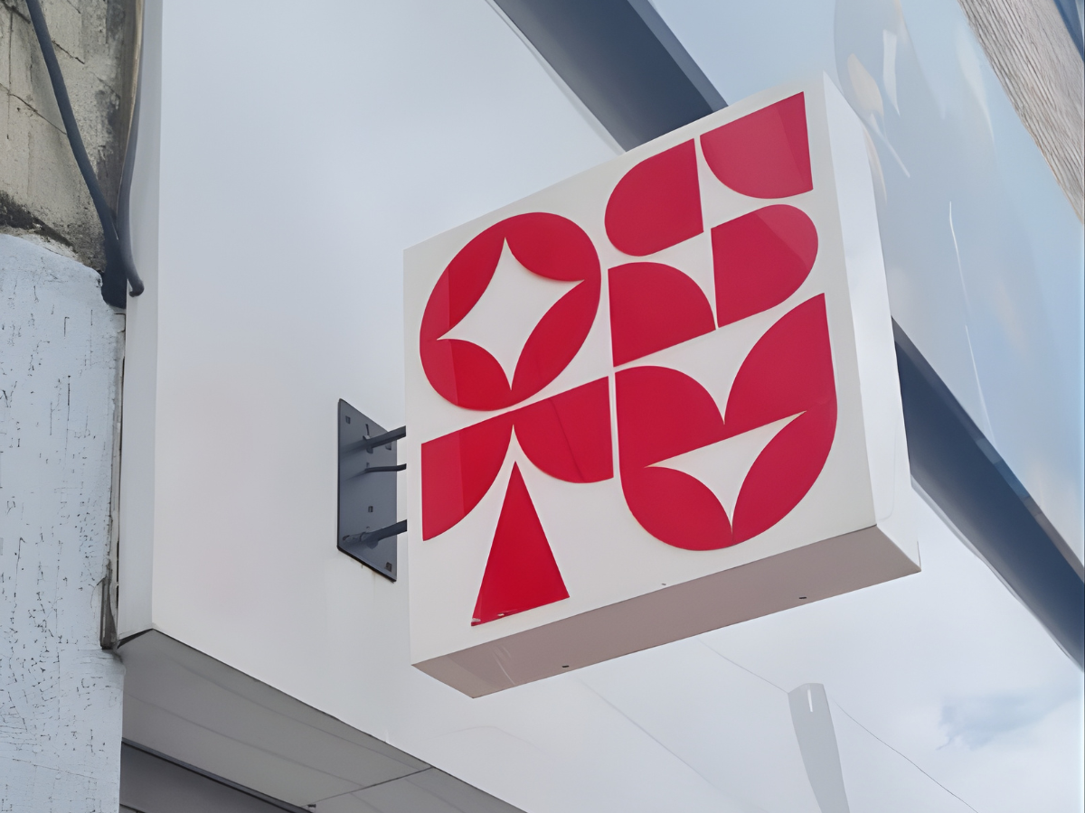 Letras y logos en acrilico